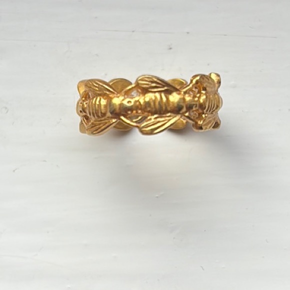Julie Vos Jewelry - Julie Vos Elegant Gold plated honeybee ring size 6. Rare!!